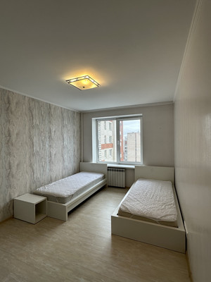 Сдам многокомнатную квартиру, Просвещения пр-кт, 33к1, Санкт-Петербург г