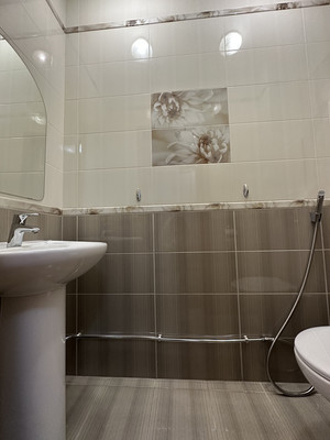 Сдам многокомнатную квартиру, Просвещения пр-кт, 33к1, Санкт-Петербург г