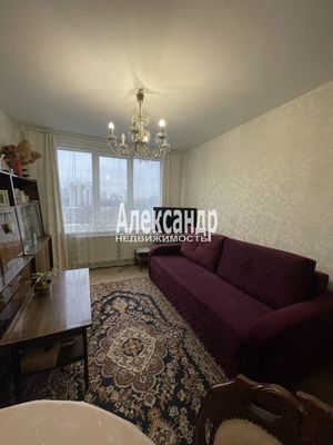 Продам двухкомнатную (2-комн.) квартиру, Северный пр-кт, 61к1, Санкт-Петербург г