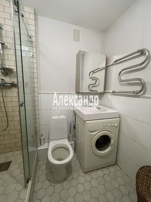 Продам двухкомнатную (2-комн.) квартиру, Северный пр-кт, 61к1, Санкт-Петербург г