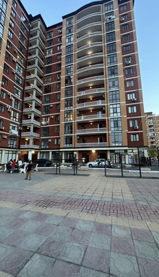 Продам двухкомнатную (2-комн.) квартиру, Хаджи Булача ул, 8кЕ, Махачкала г