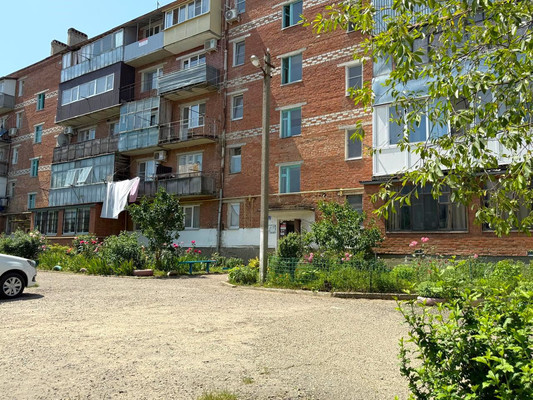 Продам двухкомнатную (2-комн.) квартиру, Пролетарская ул, 190, Апшеронск г