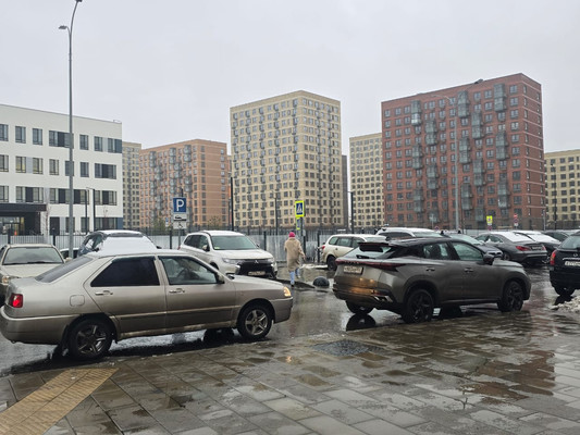 Продам двухкомнатную (2-комн.) квартиру, Новомосковская ул, 15к1, Москва г