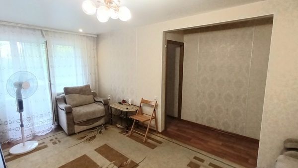 Продам трехкомнатную (3-комн.) квартиру, Циолковского (Центральный р-н) ул, 56, Новокузнецк г