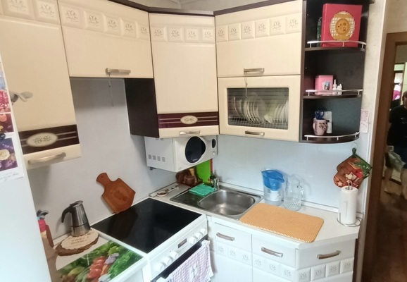 Продам трехкомнатную (3-комн.) квартиру, Циолковского (Центральный р-н) ул, 56, Новокузнецк г