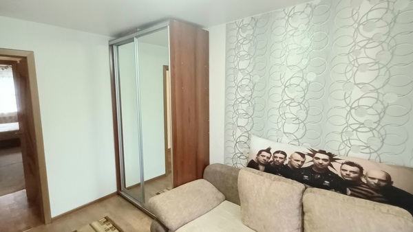 Продам трехкомнатную (3-комн.) квартиру, Циолковского (Центральный р-н) ул, 56, Новокузнецк г