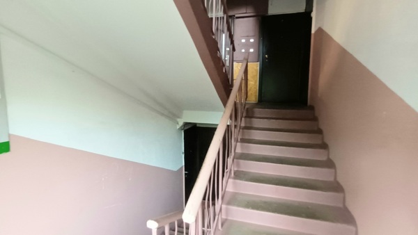 Продам трехкомнатную (3-комн.) квартиру, Циолковского (Центральный р-н) ул, 56, Новокузнецк г