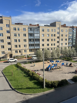 Продам однокомнатную (1-комн.) квартиру, Славянская ул, 5, Коммунар г