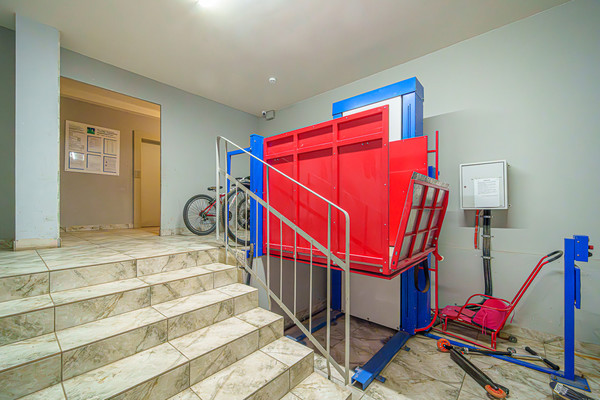 Продам однокомнатную (1-комн.) квартиру, Иньвенская ул, 19, Пермь г