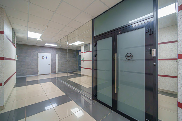 Продам торговое помещение 178,7 м2, Монастырская ул, 61, Пермь г