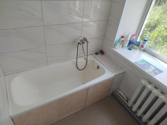 Продам двухкомнатную (2-комн.) квартиру, Заводской пер, 1, Майский п