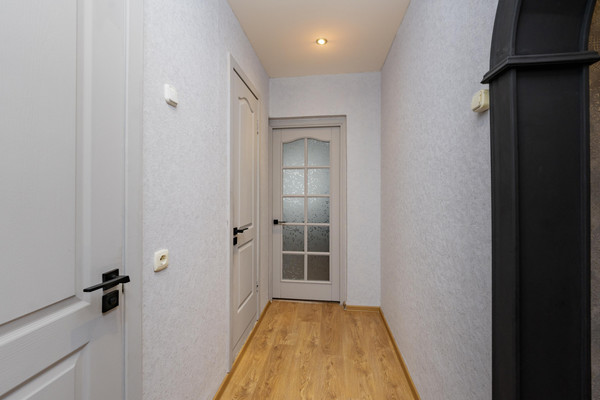 Продам трехкомнатную (3-комн.) квартиру, Зенкова ул, 4, Пермь г