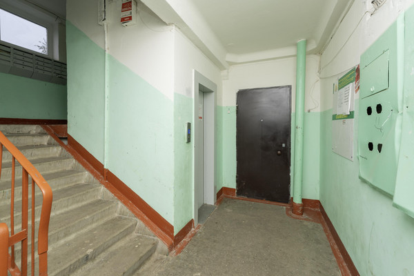 Продам трехкомнатную (3-комн.) квартиру, Зенкова ул, 4, Пермь г