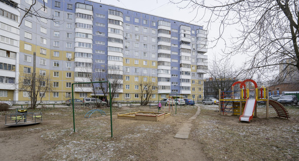 Продам трехкомнатную (3-комн.) квартиру, Зенкова ул, 4, Пермь г