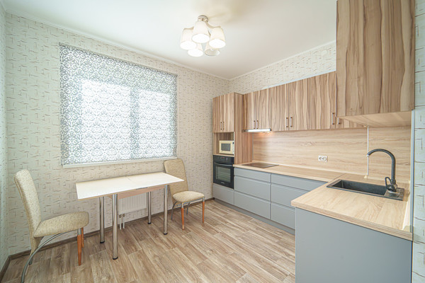 Продам двухкомнатную (2-комн.) квартиру, Окулова ул, 62к116, Пермь г