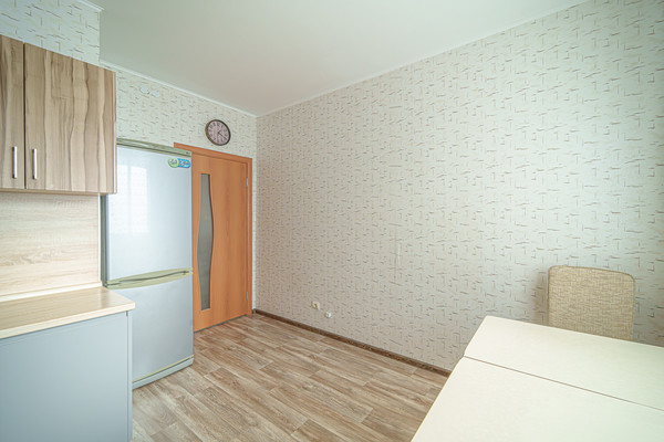 Продам двухкомнатную (2-комн.) квартиру, Окулова ул, 62к116, Пермь г