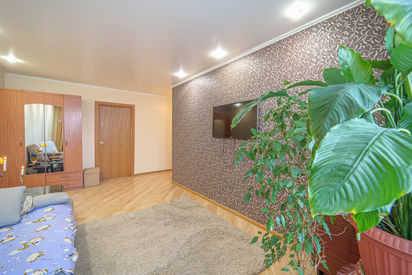 Продам трехкомнатную (3-комн.) квартиру, Пушкина ул, 25, Пермь г