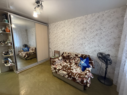 Продам комнату в 3-комн. квартире, Самолетная ул, 30, Пермь г