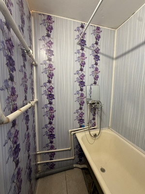 Продам комнату в 3-комн. квартире, Самолетная ул, 30, Пермь г