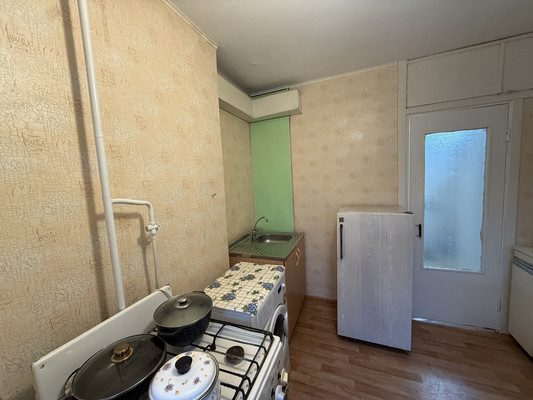 Продам комнату в 3-комн. квартире, Самолетная ул, 30, Пермь г