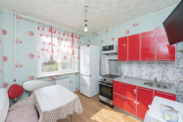 Продам многокомнатную квартиру, Старцева ул, 5, Пермь г