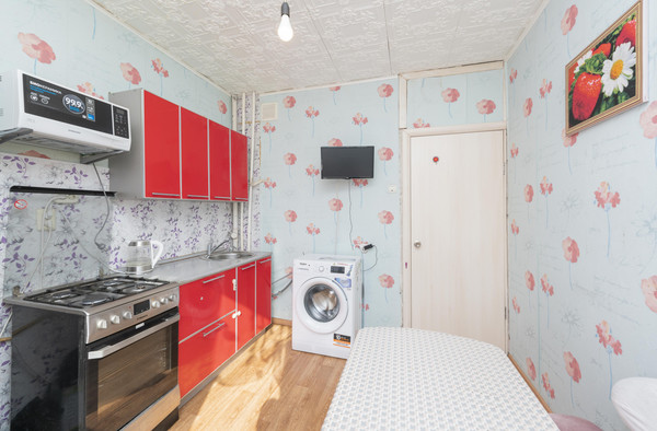 Продам многокомнатную квартиру, Старцева ул, 5, Пермь г