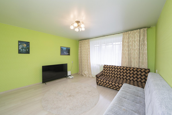 Продам многокомнатную квартиру, Старцева ул, 5, Пермь г