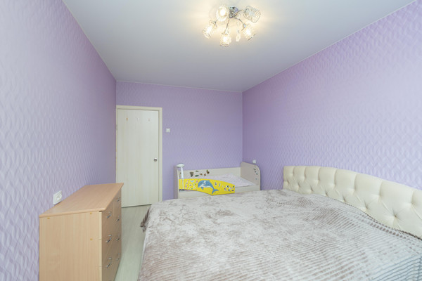 Продам многокомнатную квартиру, Старцева ул, 5, Пермь г