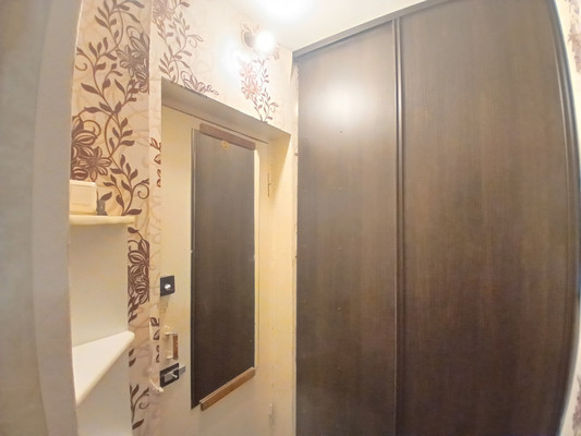 Продам однокомнатную (1-комн.) квартиру, Металлистов ул, 2, Юго-Камский п