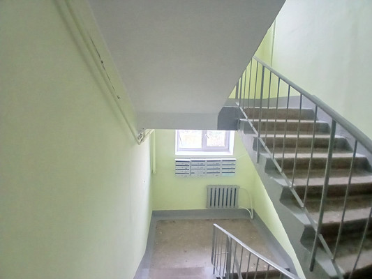 Продам двухкомнатную (2-комн.) квартиру, Сибирская ул, 1, Юго-Камский п