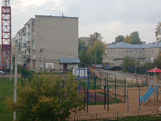 Продам двухкомнатную (2-комн.) квартиру, Сибирская ул, 1, Юго-Камский п