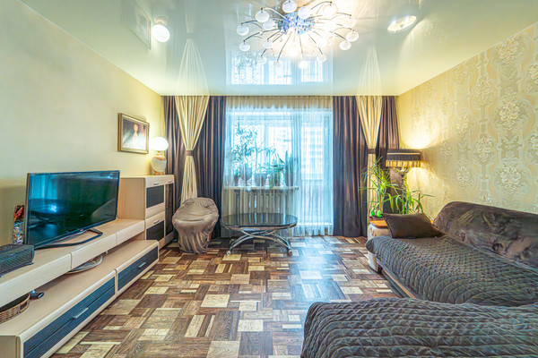 Продам многокомнатную квартиру, Юрша ул, 60, Пермь г