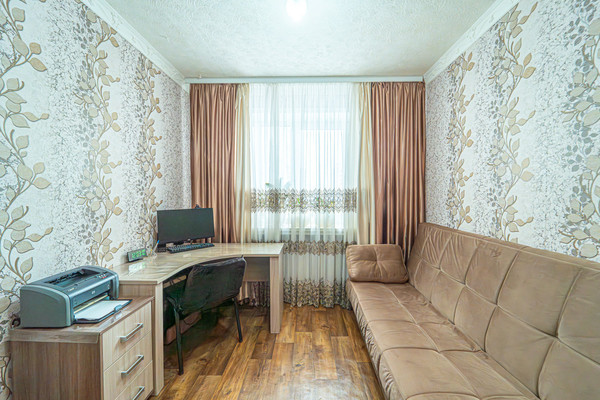 Продам многокомнатную квартиру, Юрша ул, 60, Пермь г