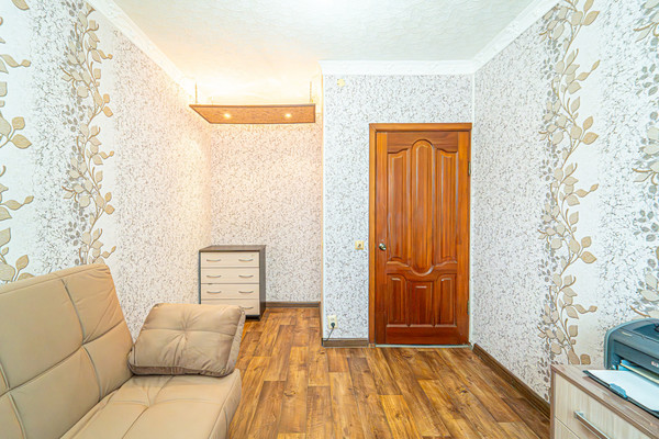 Продам многокомнатную квартиру, Юрша ул, 60, Пермь г