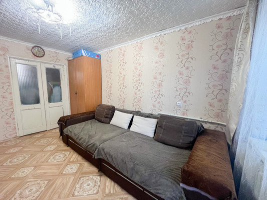 Продам двухкомнатную (2-комн.) квартиру, Газеты Искра ул, 15, Кунгур г