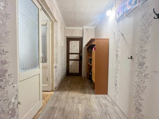 Продам двухкомнатную (2-комн.) квартиру, Газеты Искра ул, 15, Кунгур г