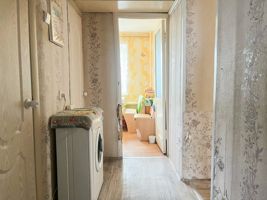 Продам двухкомнатную (2-комн.) квартиру, Газеты Искра ул, 15, Кунгур г