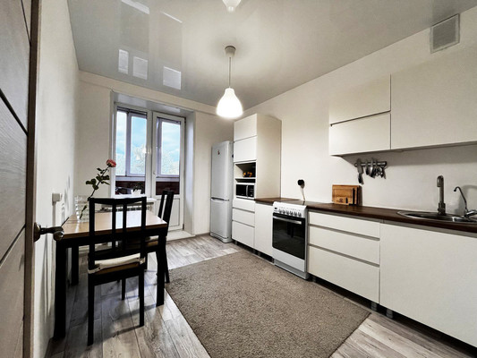 Продам двухкомнатную (2-комн.) квартиру, Александра Щербакова ул, 43а, Пермь г