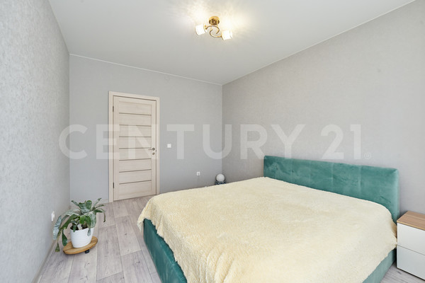 Продам двухкомнатную (2-комн.) квартиру, Александра Щербакова ул, 43а, Пермь г