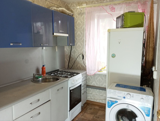 Продам двухкомнатную (2-комн.) квартиру, Володарского ул, 97, Оса г