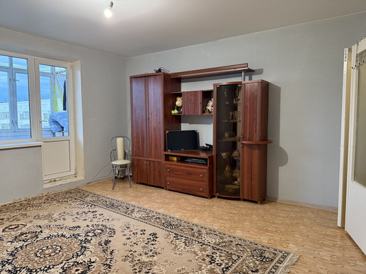 Продам однокомнатную (1-комн.) квартиру, 50 лет Октября ул, 19, Гамово с