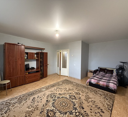 Продам однокомнатную (1-комн.) квартиру, 50 лет Октября ул, 19, Гамово с