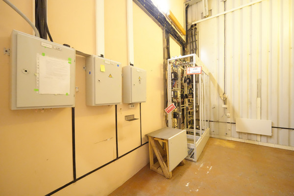 Продам коммерческое помещение 361,7 м2, ЮВ Березник зона, 1, Березник д