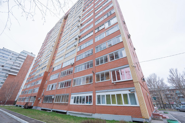 Продам двухкомнатную (2-комн.) квартиру, Мира ул, 25, Пермь г