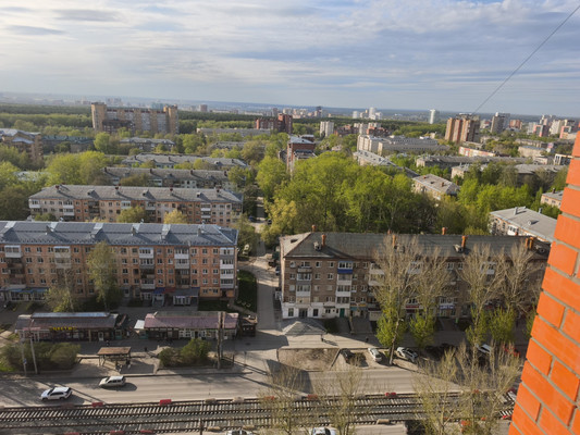 Продам двухкомнатную (2-комн.) квартиру, Мира ул, 25, Пермь г