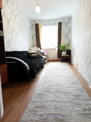 Продам трехкомнатную (3-комн.) квартиру, Ялтинская ул, 11, Пермь г