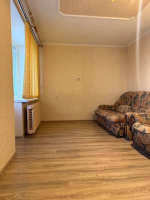 Продам двухкомнатную (2-комн.) квартиру, Петропавловская ул, 89, Пермь г