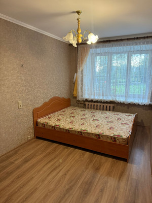 Продам двухкомнатную (2-комн.) квартиру, Петропавловская ул, 89, Пермь г