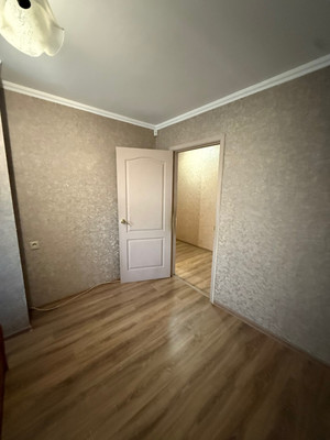 Продам двухкомнатную (2-комн.) квартиру, Петропавловская ул, 89, Пермь г