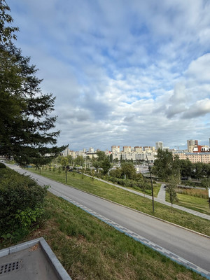 Продам двухкомнатную (2-комн.) квартиру, Петропавловская ул, 89, Пермь г